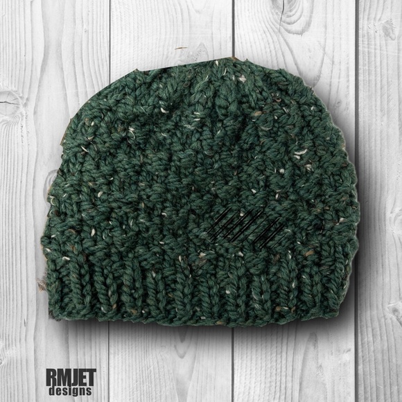 *NEW* Green Wool Blend Handmade Knit Beanie hat Unisex Winter Hat - Picture 1 of 5